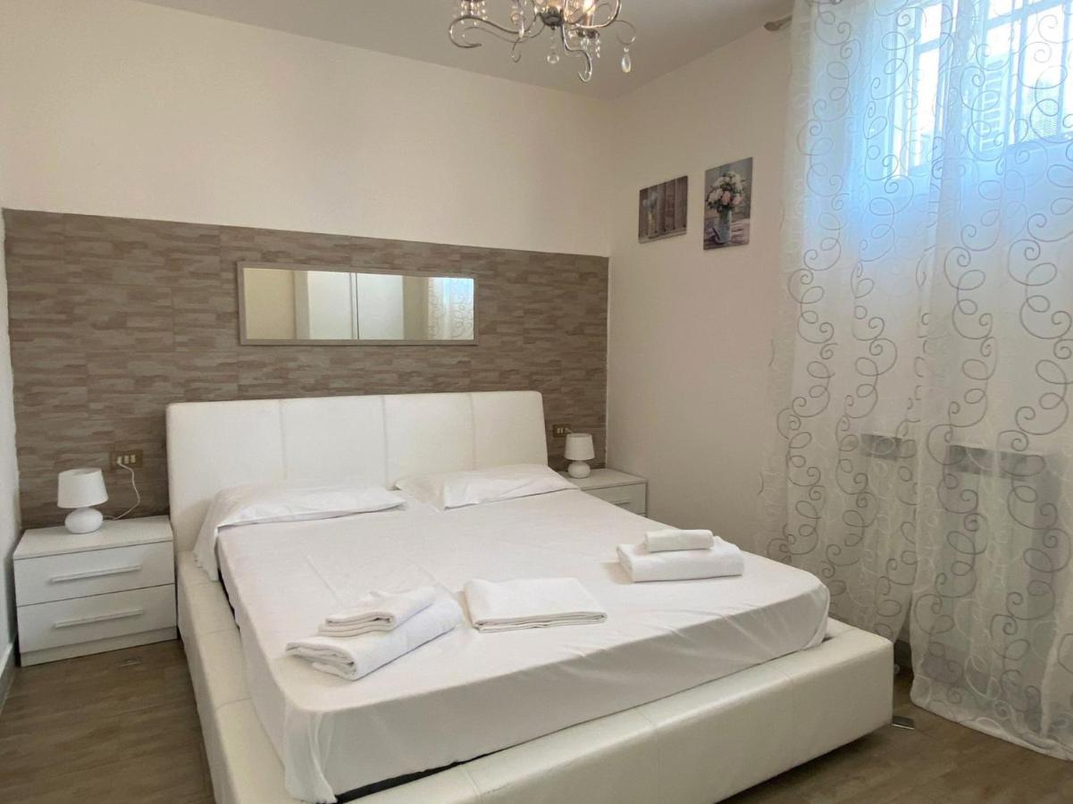 La Dolce Vita - Private Villa With Pool Moniga del Garda Екстериор снимка