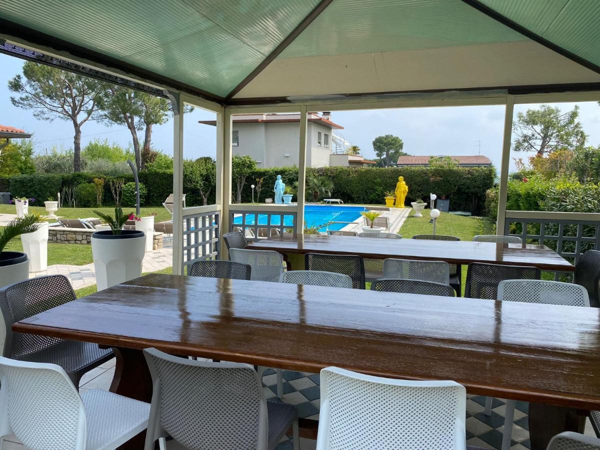 La Dolce Vita - Private Villa With Pool Moniga del Garda Екстериор снимка
